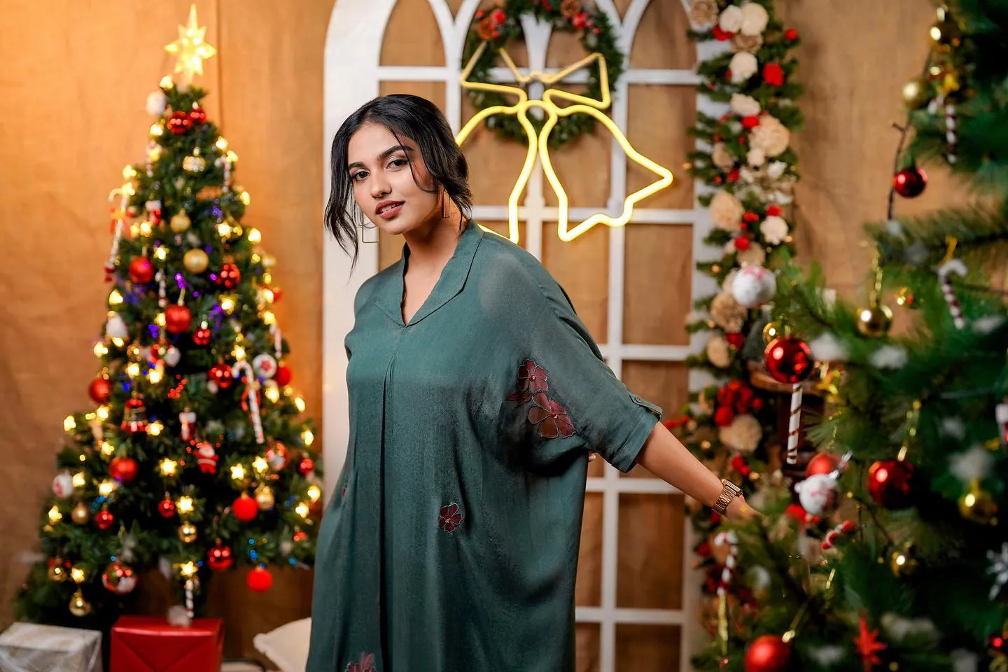 Mamitha Baiju - mamitha-baiju-sexy-3.webp